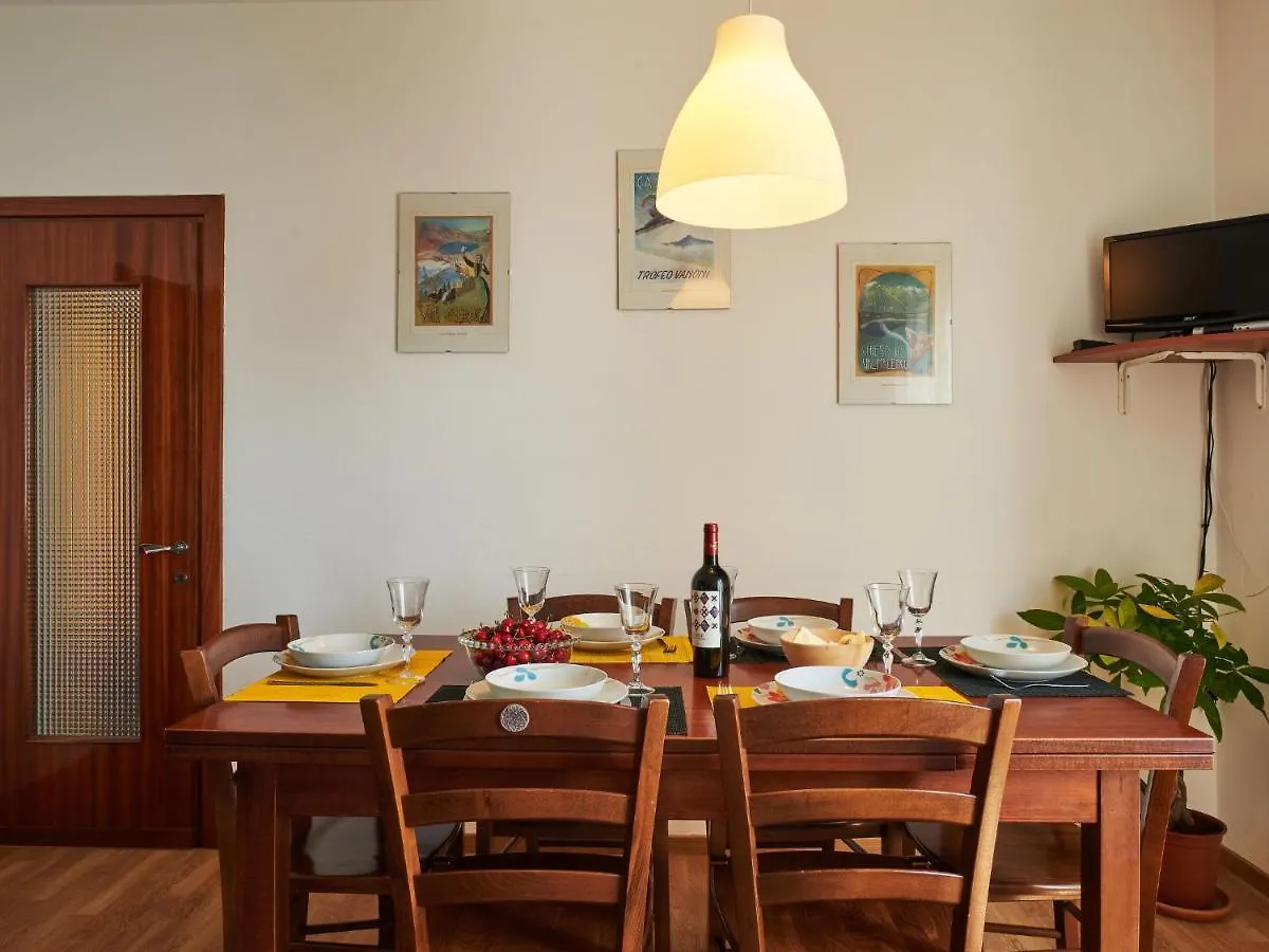Apartment Punto Lago By Interhome Verceia Italy