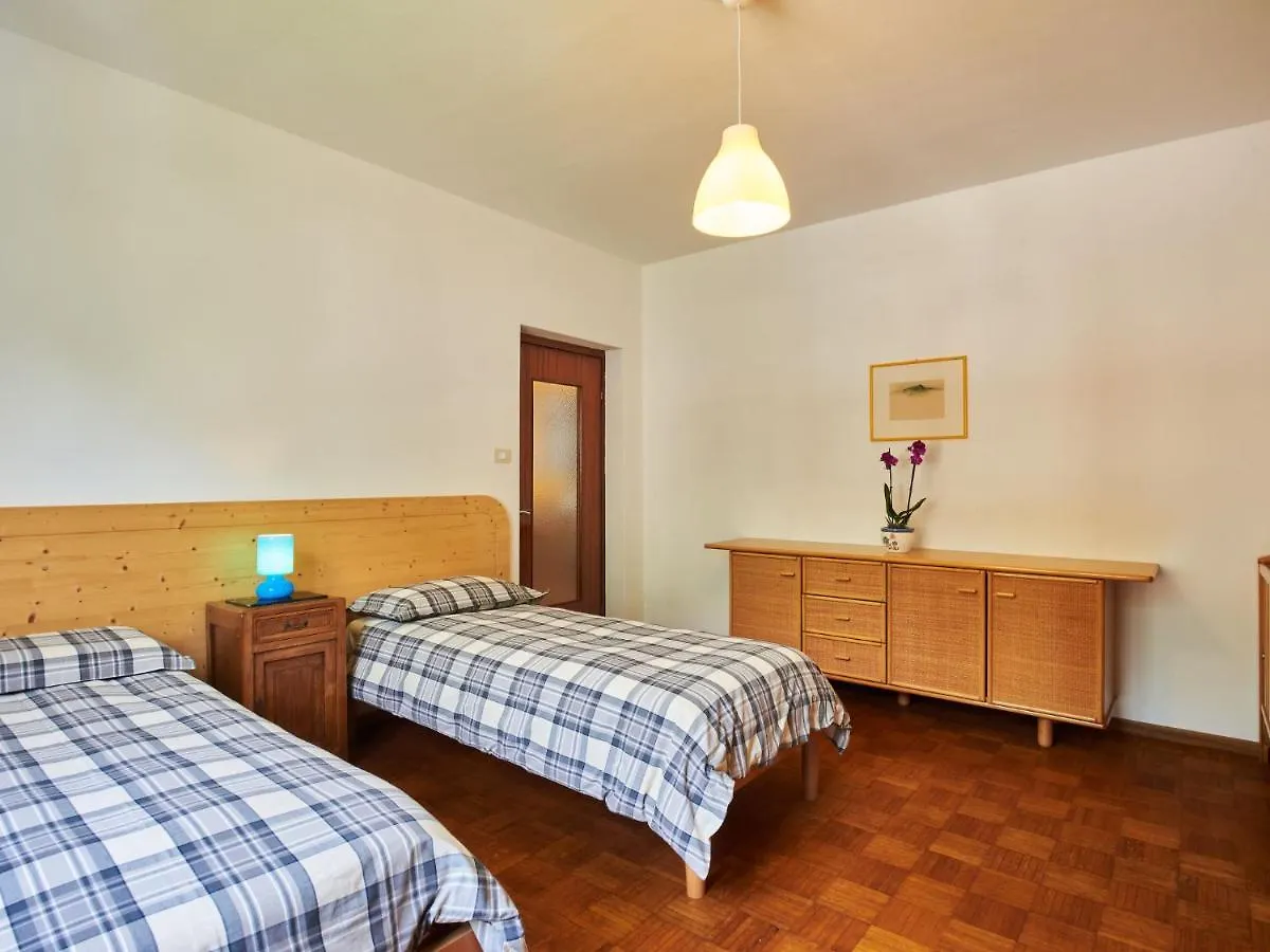 Apartment Punto Lago By Interhome Verceia 0*,