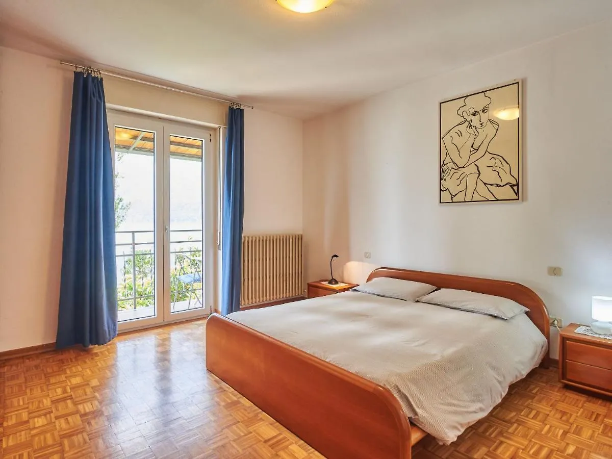 Apartment Punto Lago By Interhome Verceia Włochy